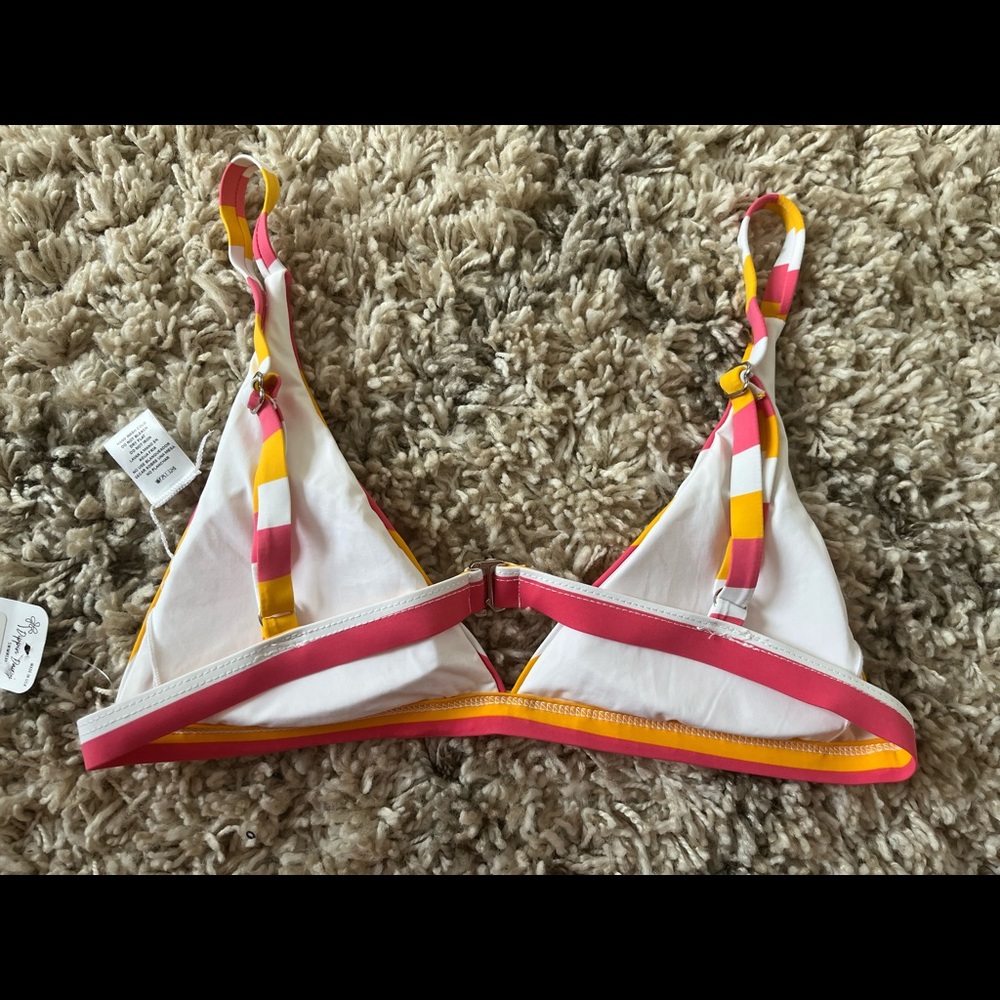 Stripped triangle Bikini - Picture 2 of 3